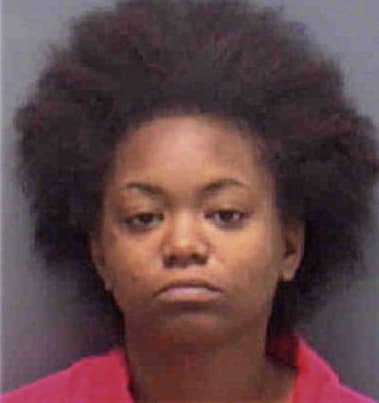 Laquesha Loggins, - Lee County, FL 