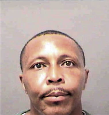 Laquavious Lee, - Mecklenburg County, NC 