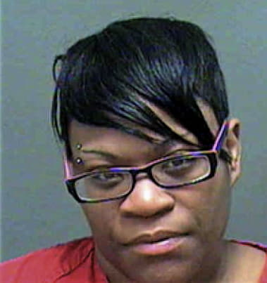 Qiana Hinton, - Mecklenburg County, NC 